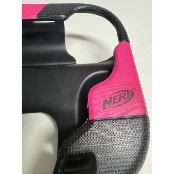 NWIIUA - NERF Gamepad Armor Pink Protective Cover Case Nintendo Wii U Gamepad - Picture 3 of 6